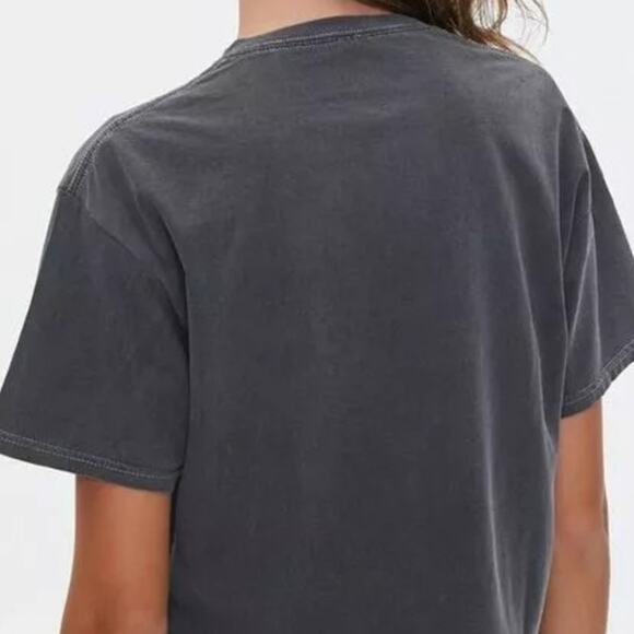 NEW S/M Forever 21 ACDC Charcoal Gray Crop Graphic Band Tee Women Size Small/Med - Picture 2 of 7